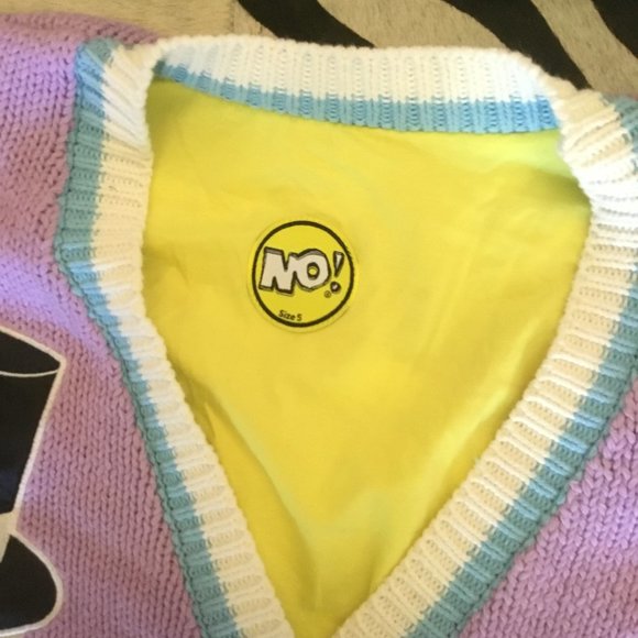 No!  Jeans    Alice in wonderland sweater XL New oversized - Picture 3 of 3